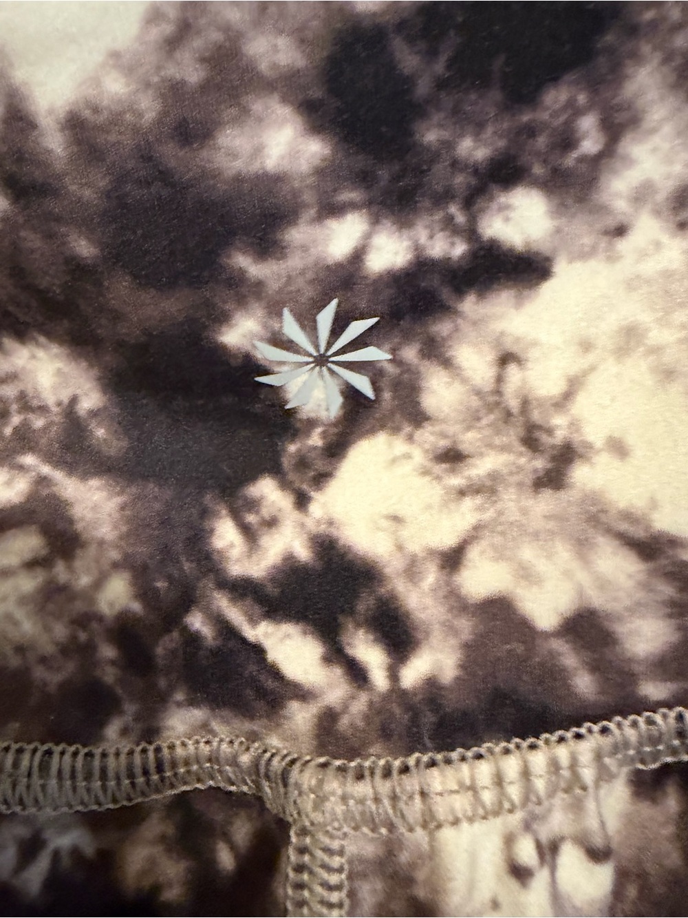 ATHLETA salutation joggers black white tie dye medium - Picture 5 of 8